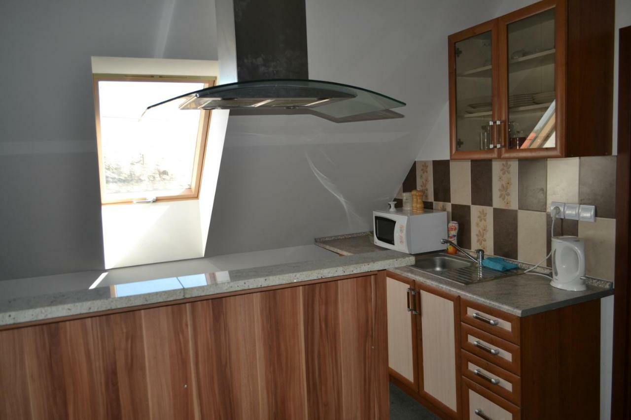 Apartmany Alex S Bazenom Kalonda Zewnętrze zdjęcie